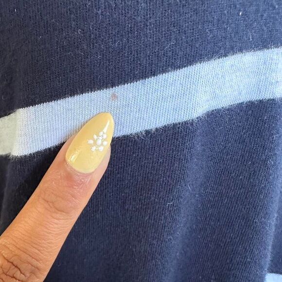 Tommy Hilfiger Navy Blue Striped Tee Shirt - Size L - Classic Casual Preppy - Picture 8 of 8